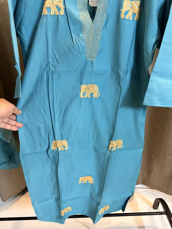 Blue_Embroidered_Straight_Kurta_for_Women