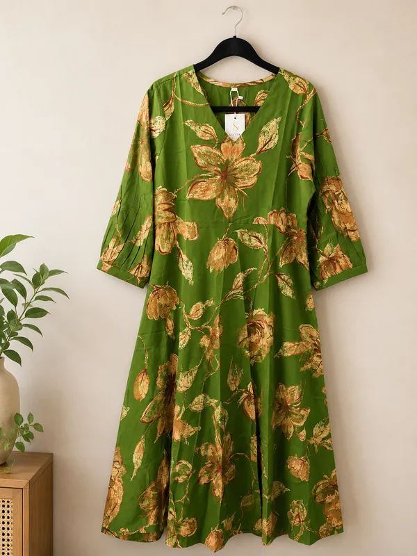 Green_Floral_Print_Flared_Dress_for_Women