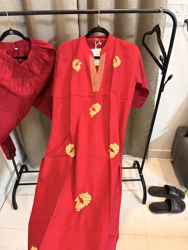 Red_Embroidered_Straight_Kurta_for_Women