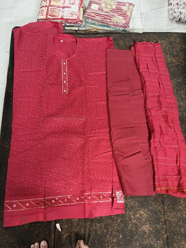 Maroon_Embellished_Kurta_Set_for_Women