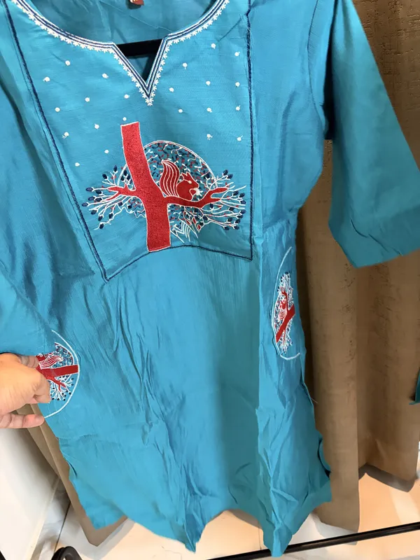 Blue_Cotton_Straight_Kurti_for_Women