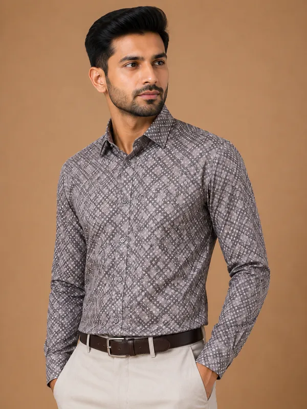 Men_Taupe_Grey_Floral_Printed_Formal_Shirt_Gray