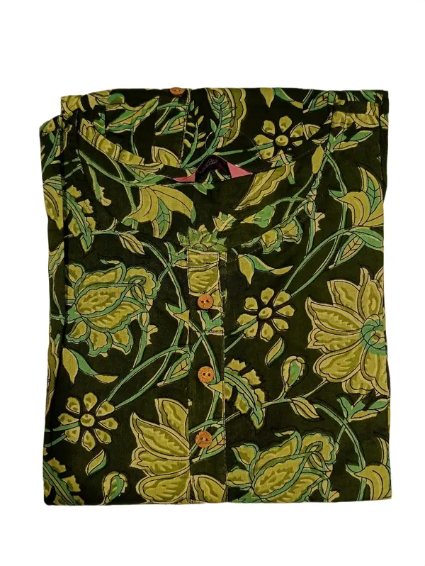 Dark_Green_Floral_Printed_Flared_Maxi_Dress_Green