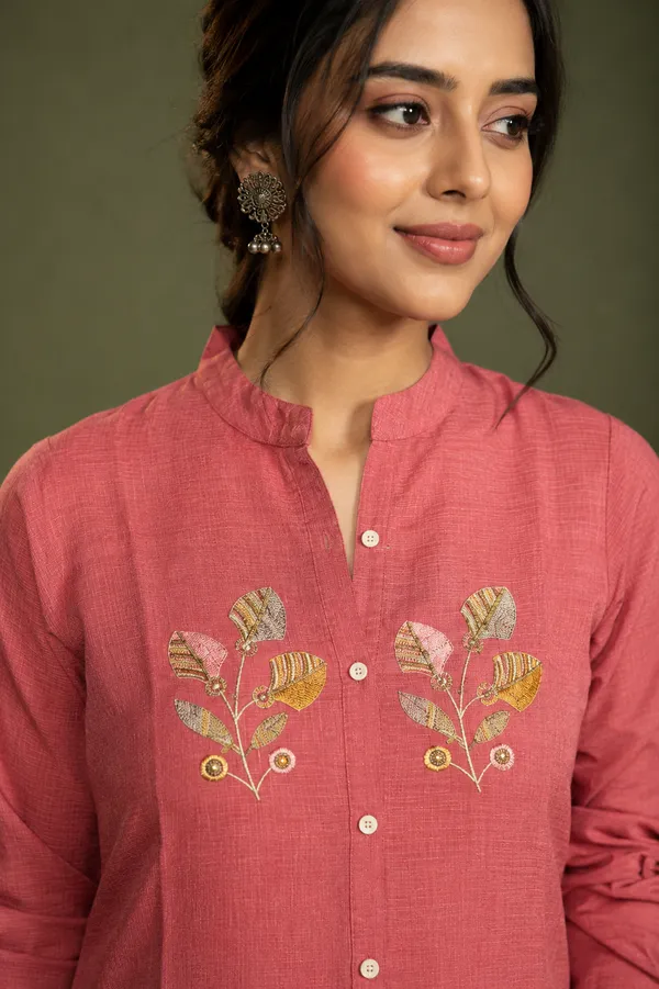 Pink_Floral_Embroidered_Kurta_Pant_Set_Light_Pink