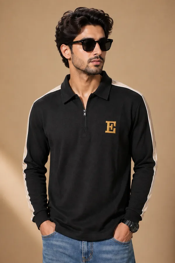 Men_S_Black_Half_Zip_T_Shirt_With_Contrast_Sleeve_Stripes_Black