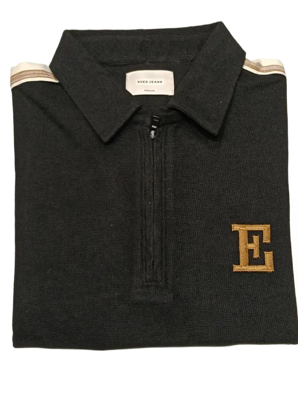 Men_S_Black_Half_Zip_T_Shirt_With_Contrast_Sleeve_Stripes_Black