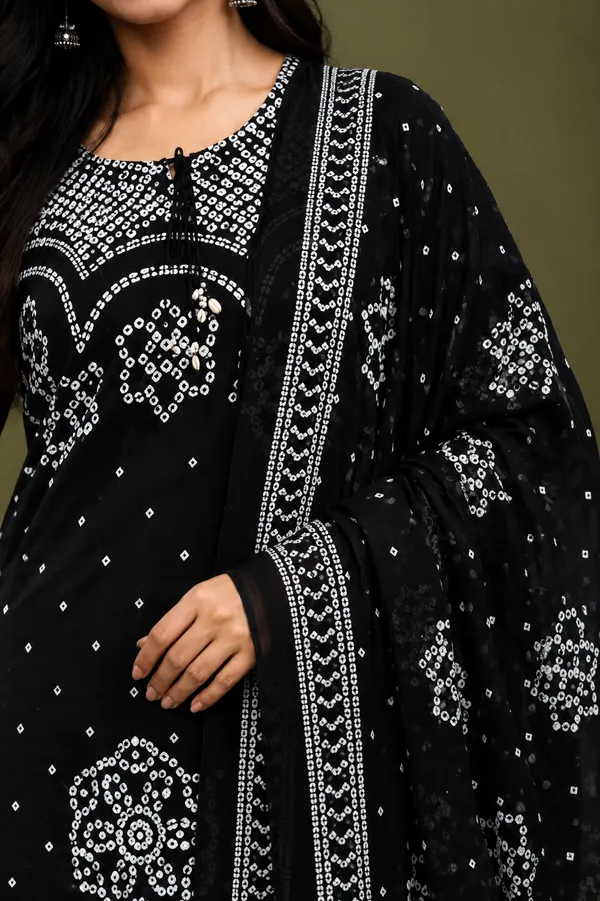 Women_S_Black_White_Bandhani_Print_Kurti_Pant_Dupatta_Set_Black