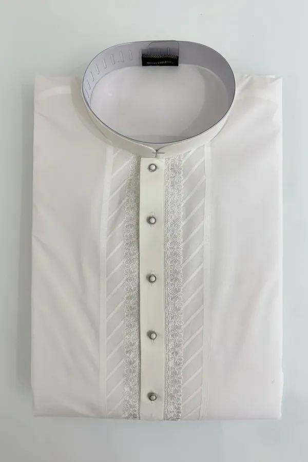 Premium_White_Embroidered_Kurta_For_Men