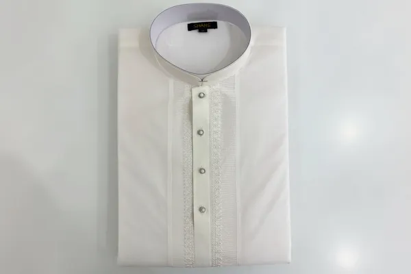 Men_S_White_Embroidered_Kurta