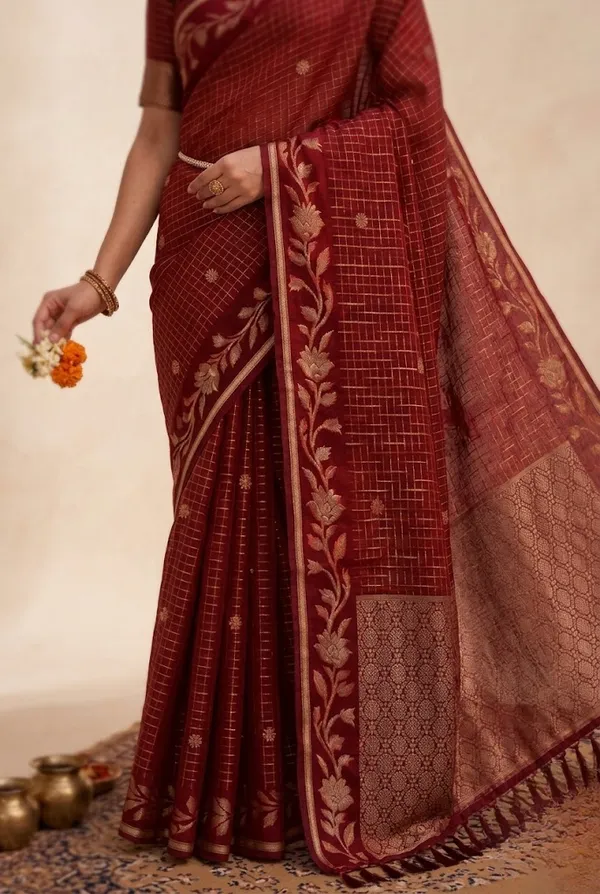 Deep_Checked_Silk_Saree_With_Floral_Zari_Border_Wine_Red