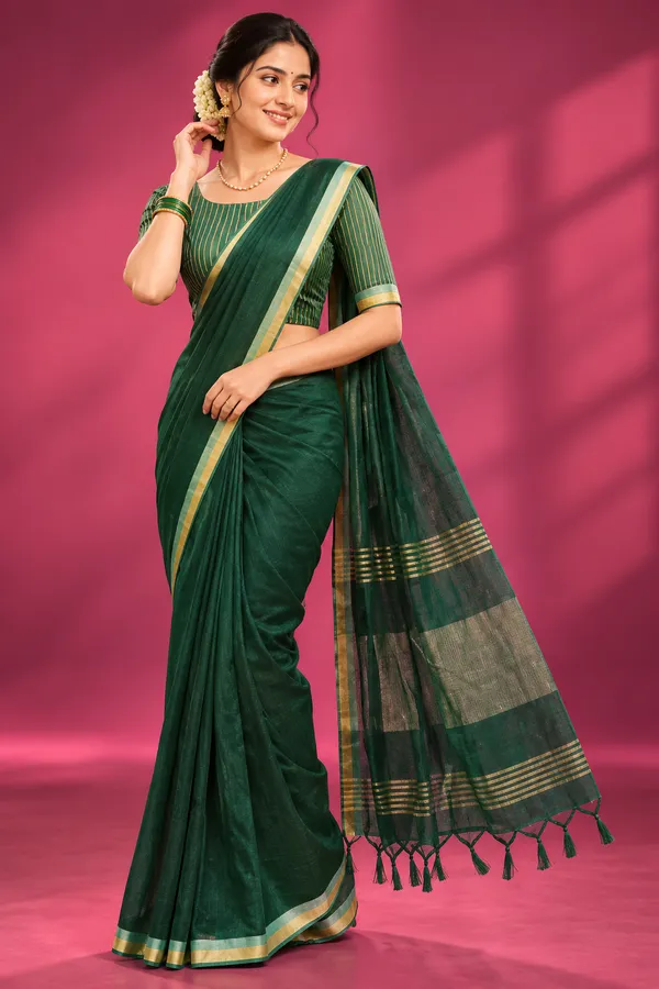 Emerald_Green_Handloom_Saree_With_Gold_Border_Dark_Forest_Green