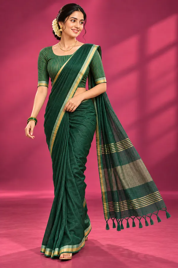 Emerald_Green_Handloom_Saree_With_Gold_Border_Dark_Forest_Green