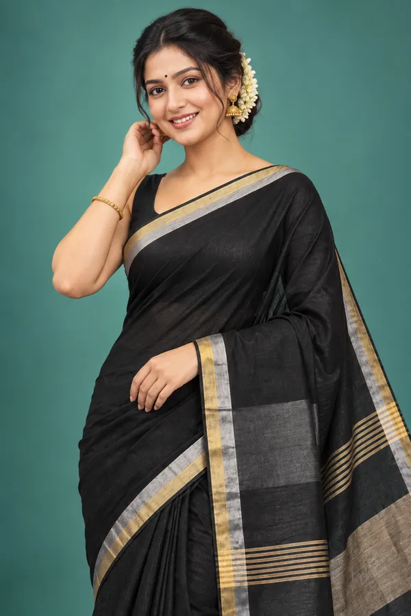 Classic_Black_Handloom_Saree_With_Dual_Tone_Border_Black