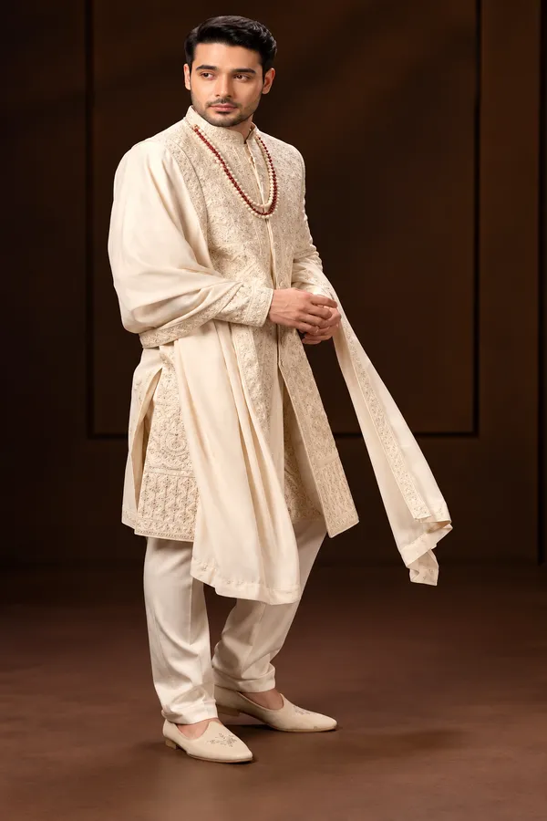 Ivory_Embroidered_Sherwani_With_Draped_Stole