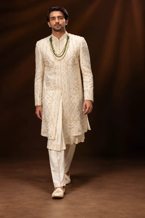 Royal_Ivory_Embroidered_Wedding_Sherwani