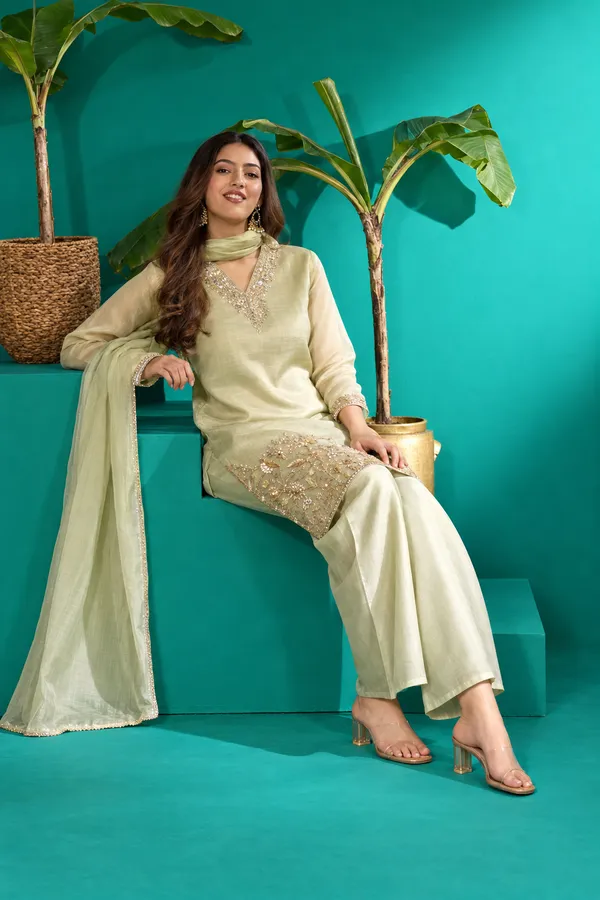 Pastel_Green_Embroidered_Dupatta_Set_Pastel_Green