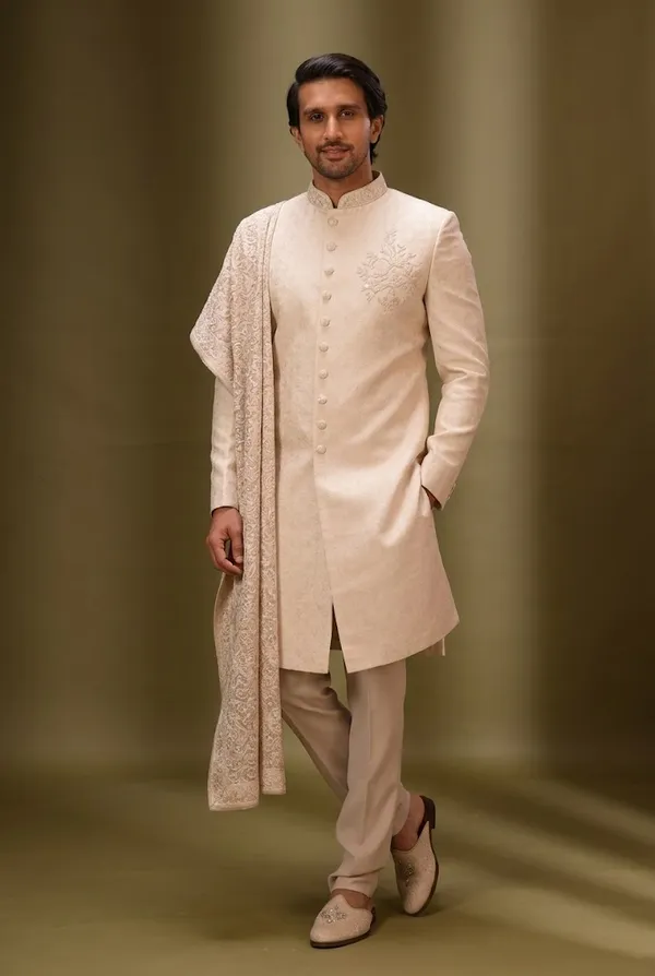 Ivory_Embroidered_Sherwani_With_Stole