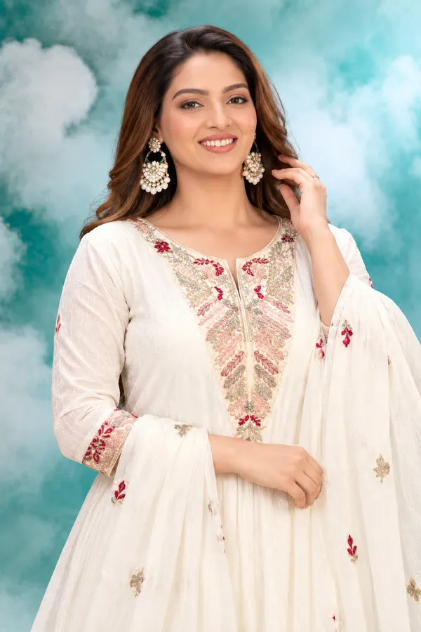 Ivory_Elegance_Embroidered_Dupatta_Set_White