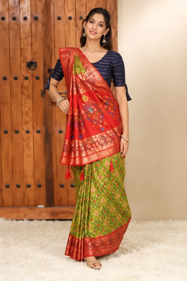 Elegant_Green_Red_Festive_Silk_Saree_Olive_Green