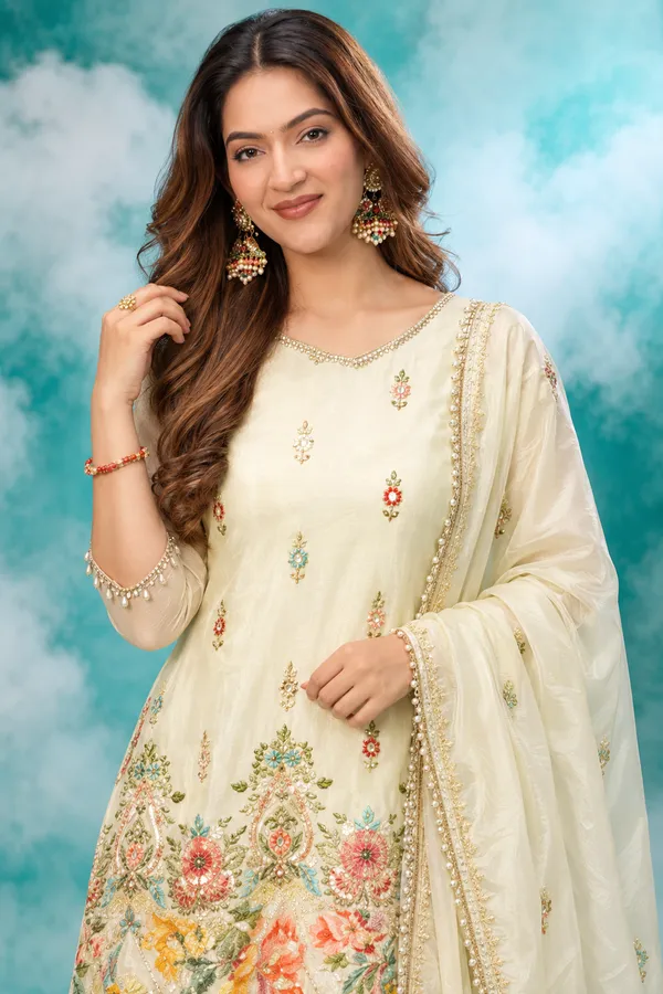 Ivory_Bloom_Embroidered_Dupatta_Set_Lemon