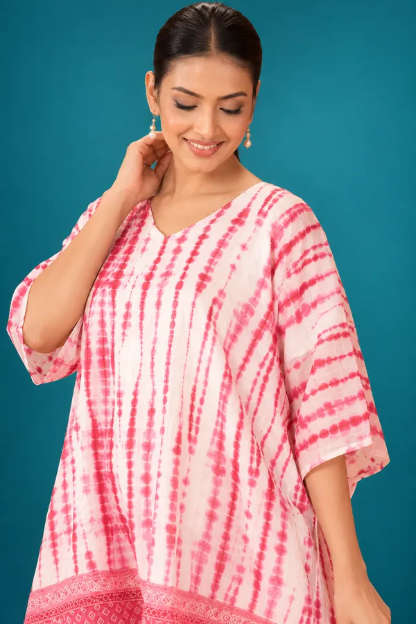 Pink_Tie_Dye_Kaftan_Dress_Elegant_Summer_Look_White