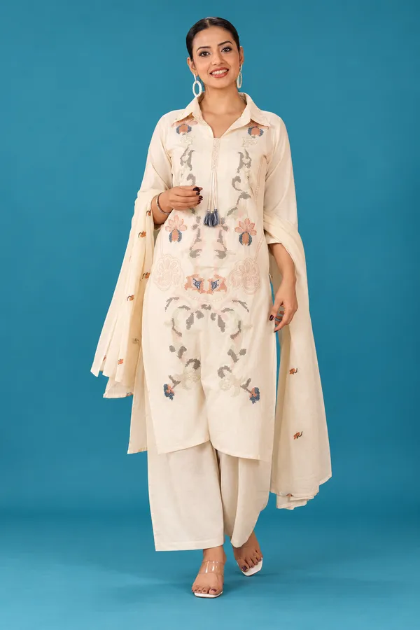 Elegant_Ivory_Embroidered_Kurta_Set_White