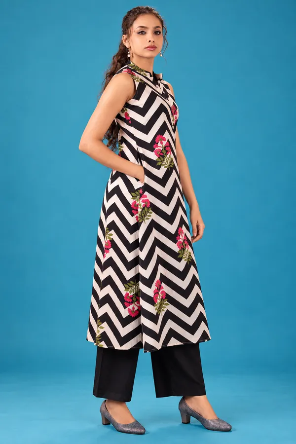 Black_White_Chevron_Floral_Kurta_Set_Black