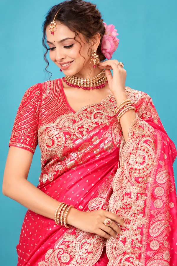 Royal_Rani_Pink_Designer_Saree_With_Golden_Paisley_Work_Rich_Embroidered_Pallu_Rani_Pink
