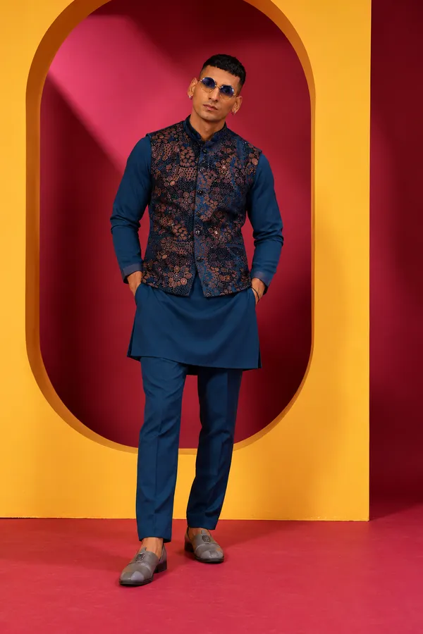 Men_S_Royal_Navy_Blue_Kurta_Pant_Set_With_Floral_Printed_Nehru_Jacket