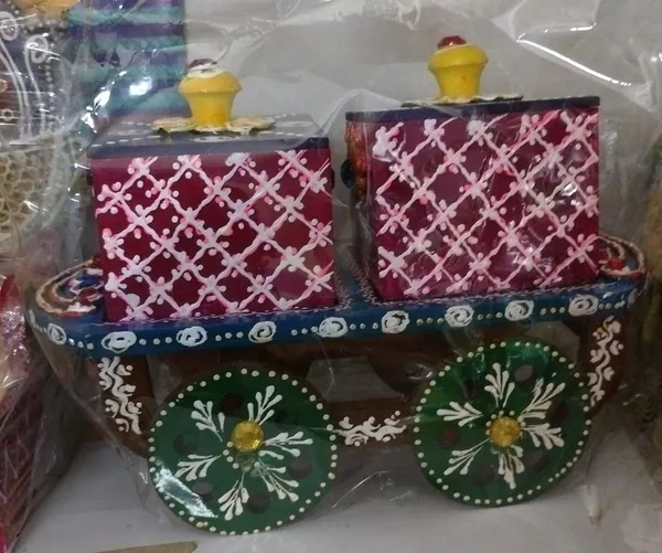 Wooden_Folk_Art_Floral_Handpainted_Train_Shape_Dry_Fruit_Box