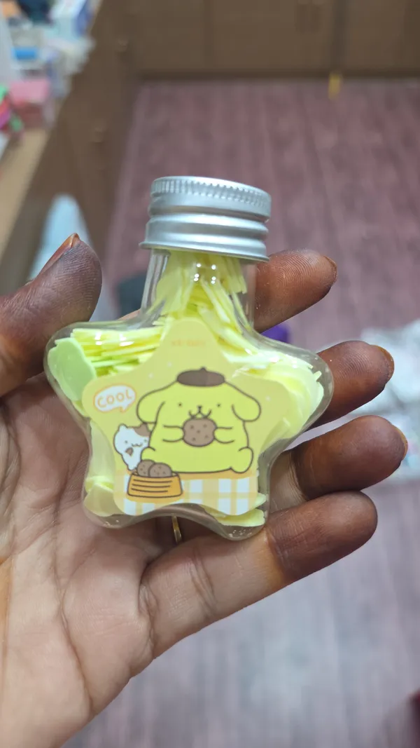 Yellow_Star_Shaped_Cartoon_Decorative_Bottle
