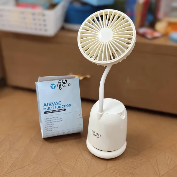 Plastic_Compact_2-In-1_Tabletop_Fan_And_Vacuum_Cleaner