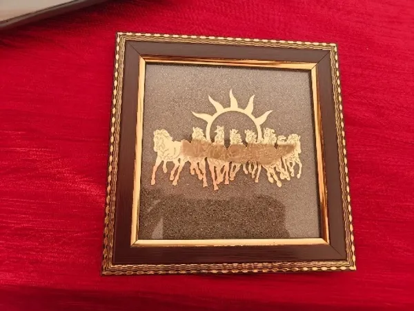7_Hourses_pyrite_frame