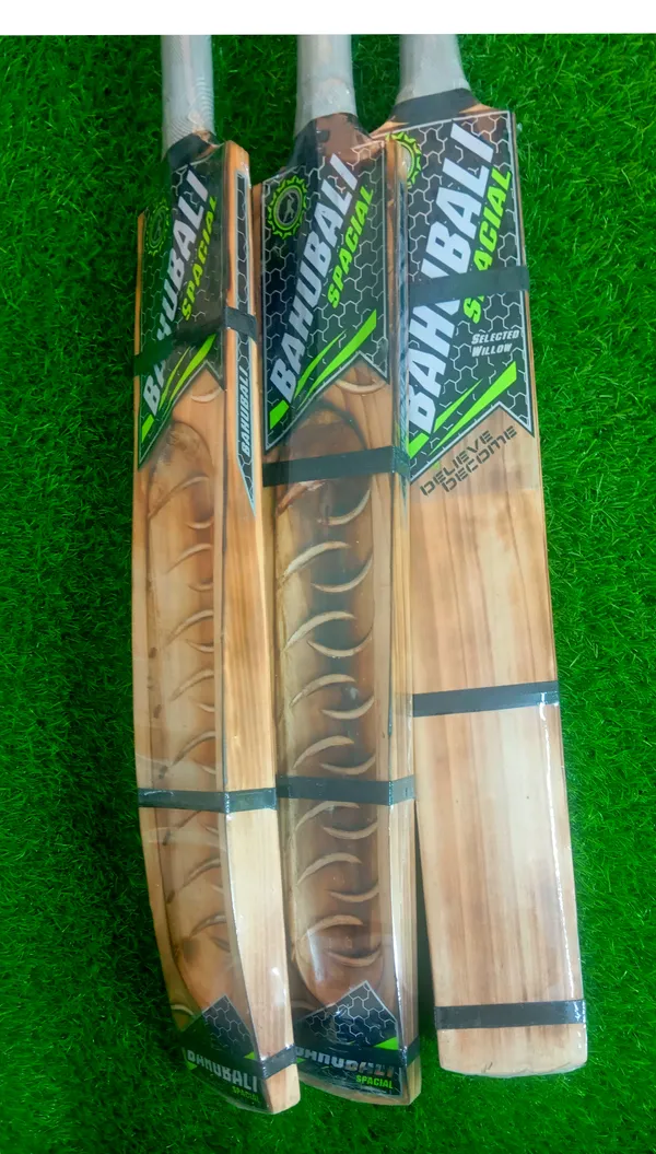 Bahubali_Kashmir_Willow_Cricket_Bat_Malhar_Style