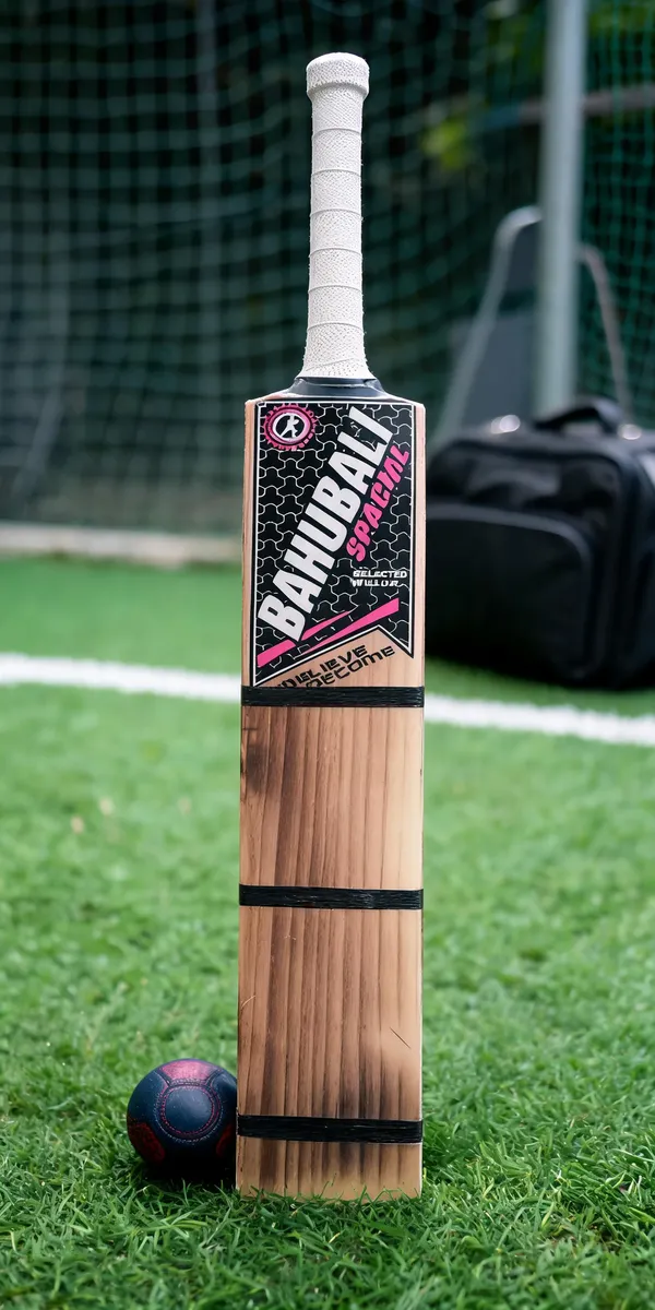 Bahubali_Kashmir_Willow_Cricket_Bat_Red