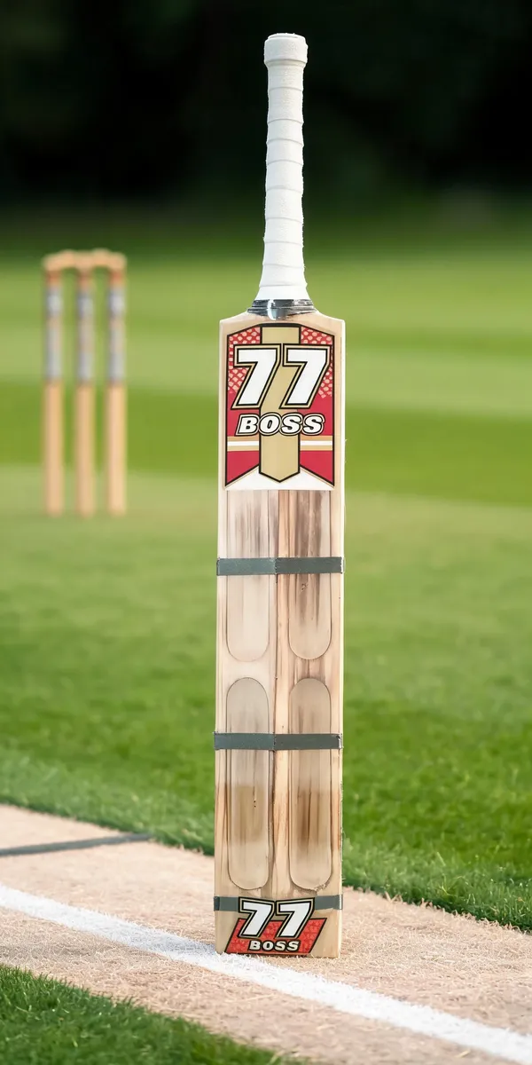 Boss_77_Kashmir_Willow_Cricket_Bat_Four_Capsule