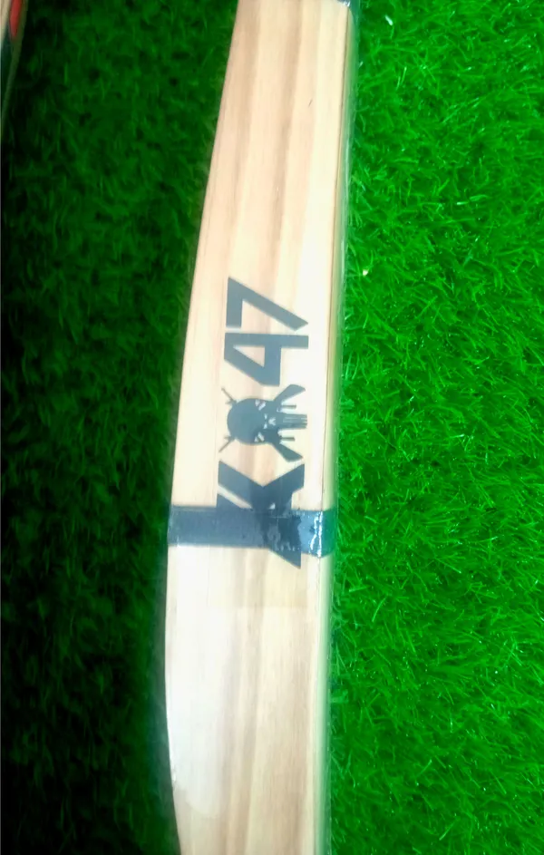 Ak47_Kashmir_Willow_Cricket_Bat_Malhar_Style