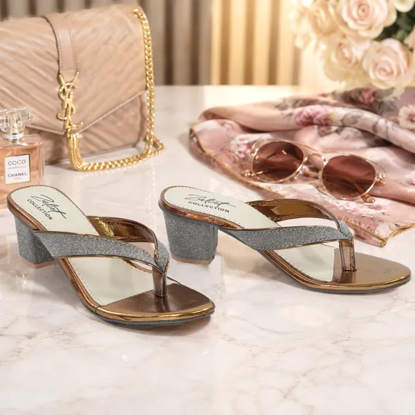 Silver_Glitter_Crossover_Toe_Post_Block_Heel_Sandals_For_Women