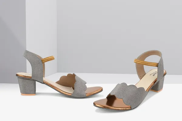 Silver_Glitter_Scalloped_Strap_Block_Heel_Sandals_For_Women