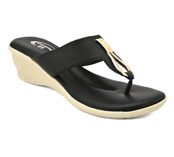 Black_Synthetic_Leather_Toe-Loop_Wedge_Flip_Flops_For_Women