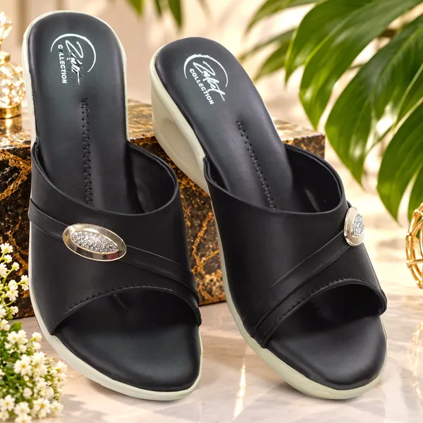 Black_Synthetic_Leather_Open_Toe_Wedge_Sandals_For_Women