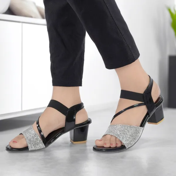Black_Synthetic_Textured_Strap_Wedge_Sandals_For_Women