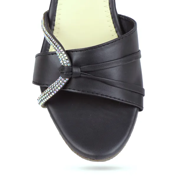 Black_Synthetic_Leather_Embellished_Block_Heel_Sandals_For_Women