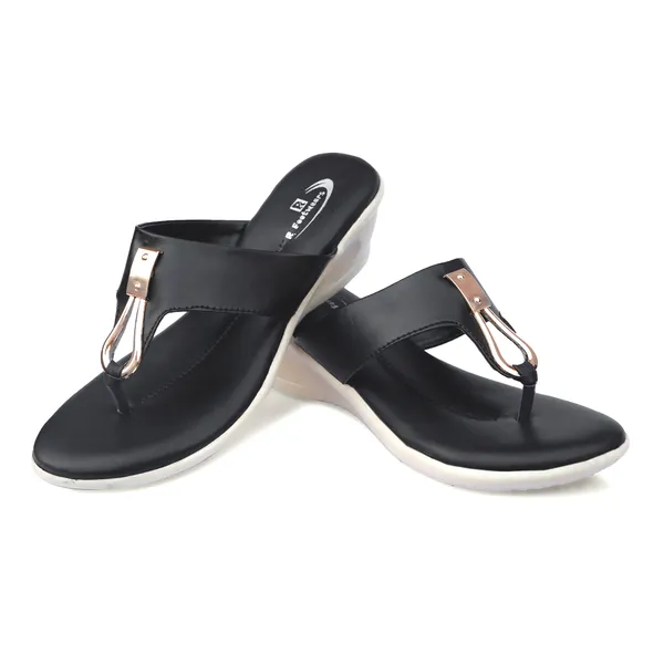 Black_Synthetic_Leather_Toe-Loop_Wedge_Flip_Flops_For_Women