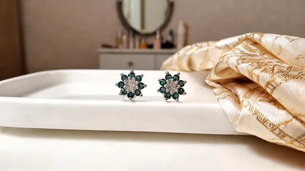 Green_925_Sterling_Floral_Stone_Stud_Earrings_For_Women