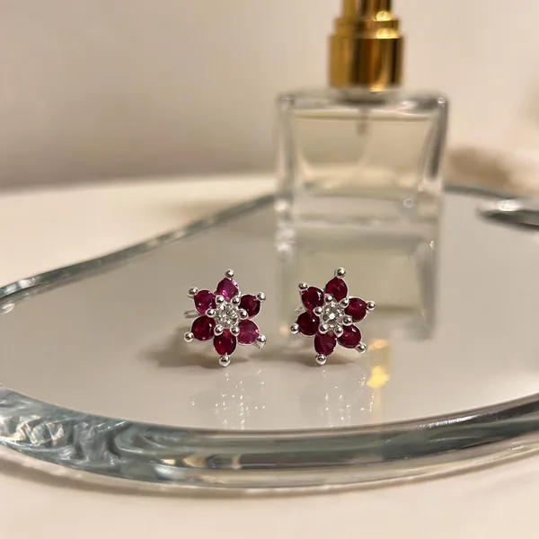 Red_925_Silver_Floral_Stud_Earrings_For_Women