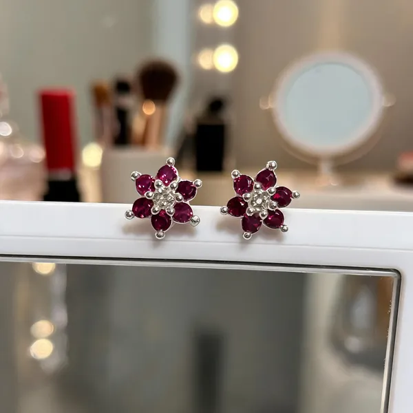Red_925_Silver_Floral_Stud_Earrings_For_Women