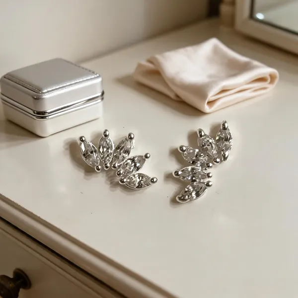 Silver_925_Sterling_Crystal_Leaf_Earrings_For_Women