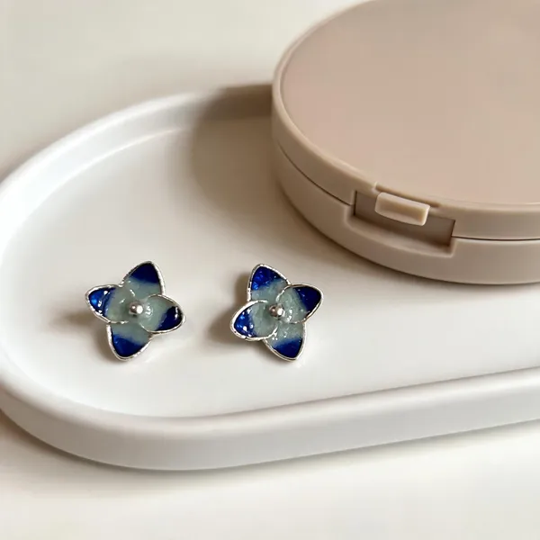 Blue_925_Silver_Floral_Stud_Earrings_For_Women