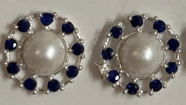 Silver_Blue_Stone_Pearl_925_Silver_Stud_Earrings_For_Women